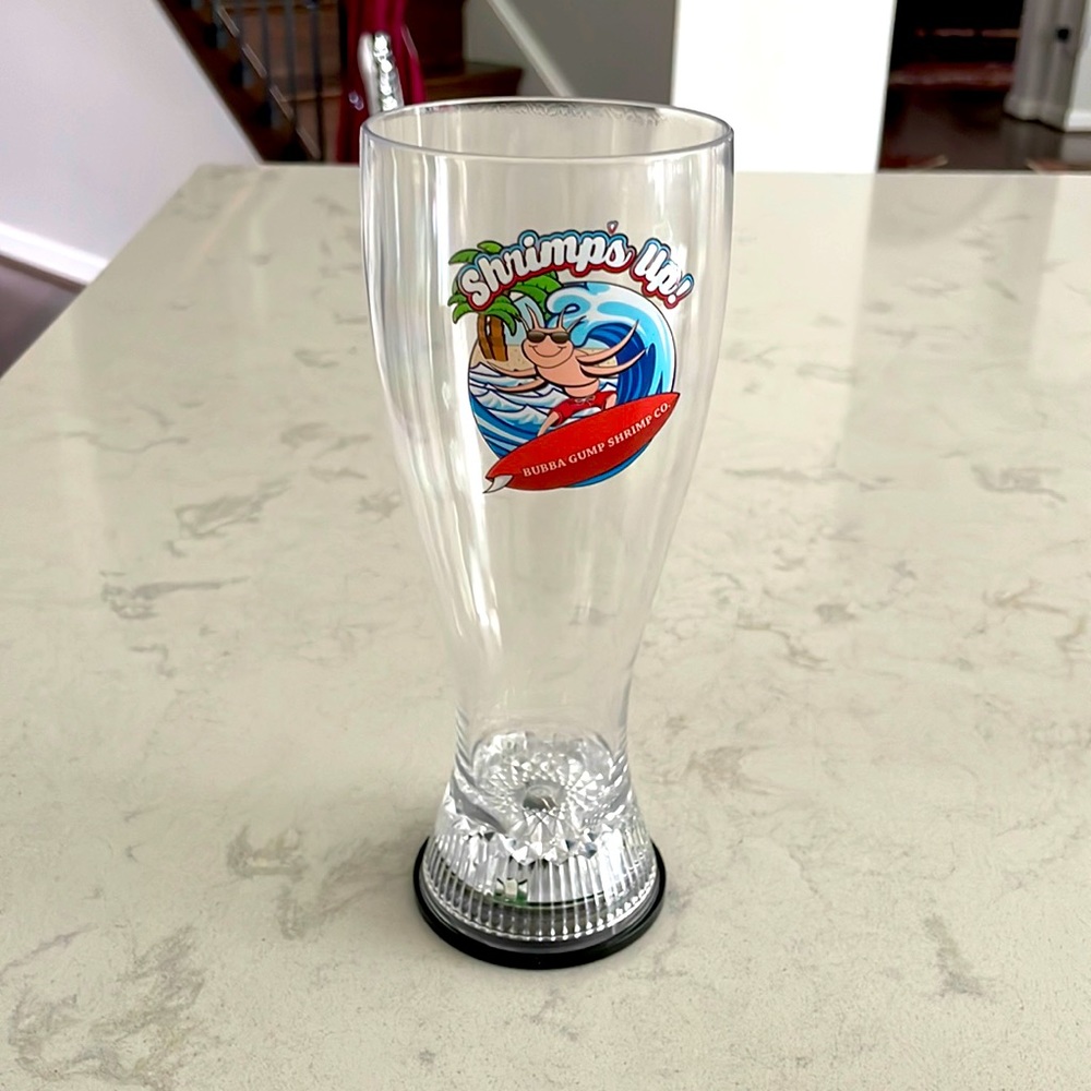 Bubba Gump Shrimp Co. Light-Up Glass